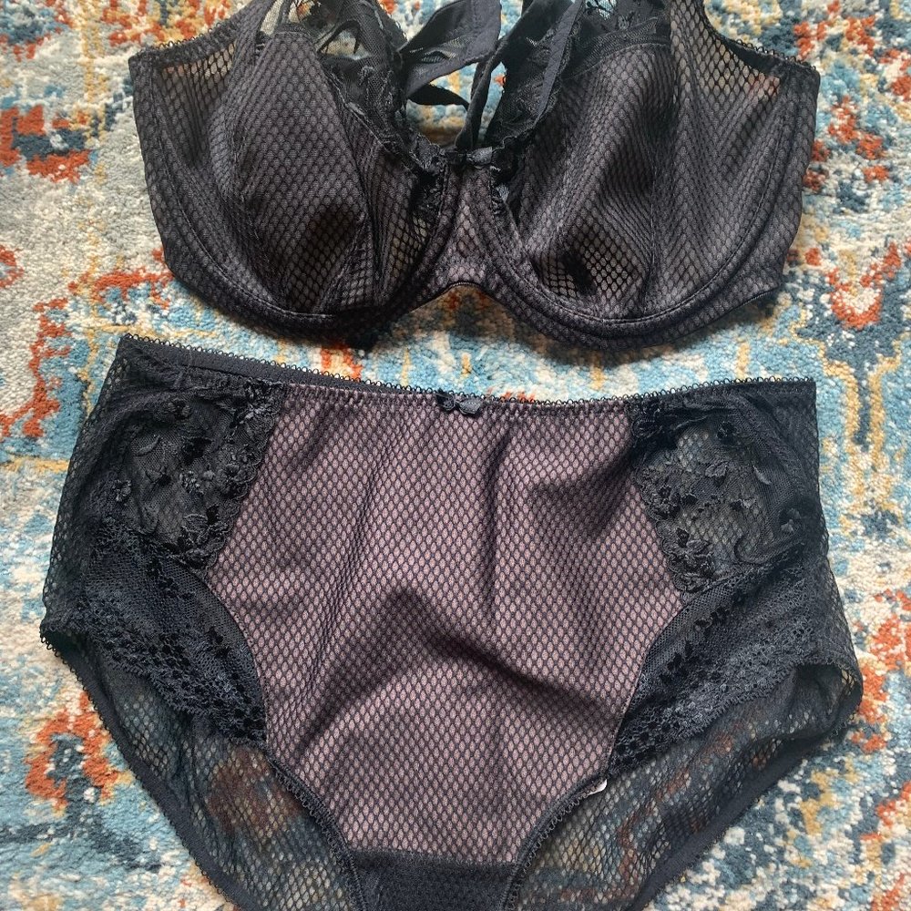 Black Lingerie Set